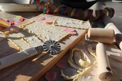 Sucitor/rolă de patiserie Fackelmann, lemn, 17 x 6,5 x 4 cm, maro