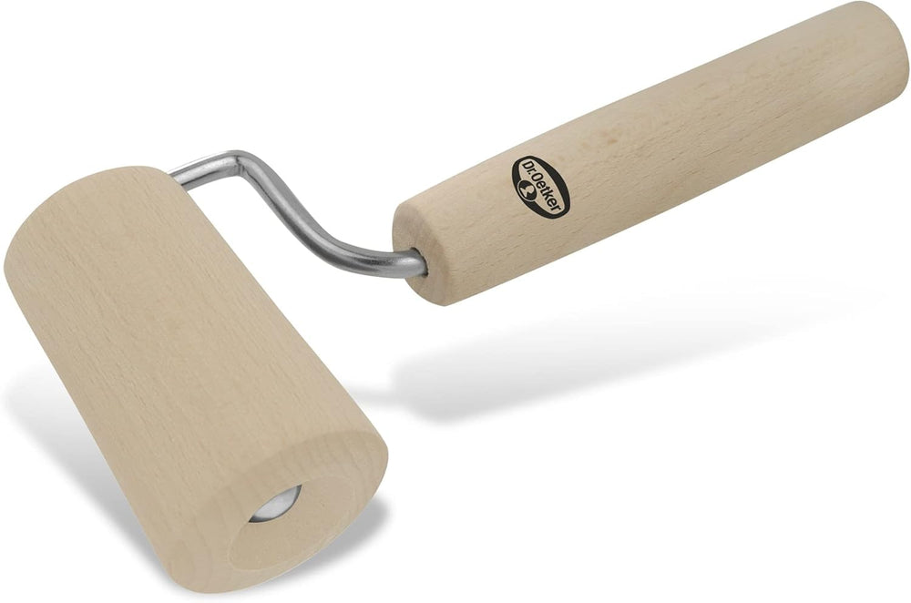 Sucitor din lemn Dr. Oetker – Sucitor din lemn de fag de înaltă calitate – Perfect pentru forme rotunde și pătrate – aprox. 18 x 7 cm, diametru rolă aprox. 4,5 cm