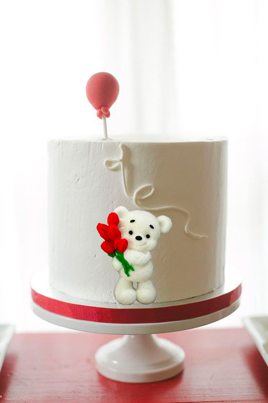 Decoratiune comestibila din zahar, Ursulet cu lalele Decoratiuni din Pasta de Zahar Naty Shop