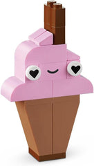 LEGO 11028 Classic Pastel Creative Building Set Brick Box, jucărie de construcție pentru fete și băieți cu vârsta de peste 5 ani Cu modele; înghețată, dinozaur, pisică și multe altele Seturi de constructie Besuche den LEGO-Store