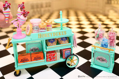 MGA's Miniverse Make It Mini Honeydukes Trolley- Harry Potter Mini-Sammlerstücke, 50+ Teile, Kunstharz-Bastelspiel, Nachgebildete Lebensmittel, Für Sammler & Kinder ab 8, Nicht ESSBAR