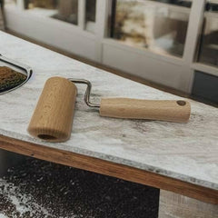 Sucitor/rolă de patiserie Fackelmann, lemn, 17 x 6,5 x 4 cm, maro