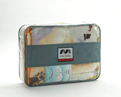 MANTAS MORA Pătură imprimată, volum mare, 100% poliester, 450 G/M², moale, pentru toamnă/iarnă, Design Harmony K60, 260 X 240 cm, pentru paturi cu 160/180 cm, albastru Plapumi si pilote Naty Shop