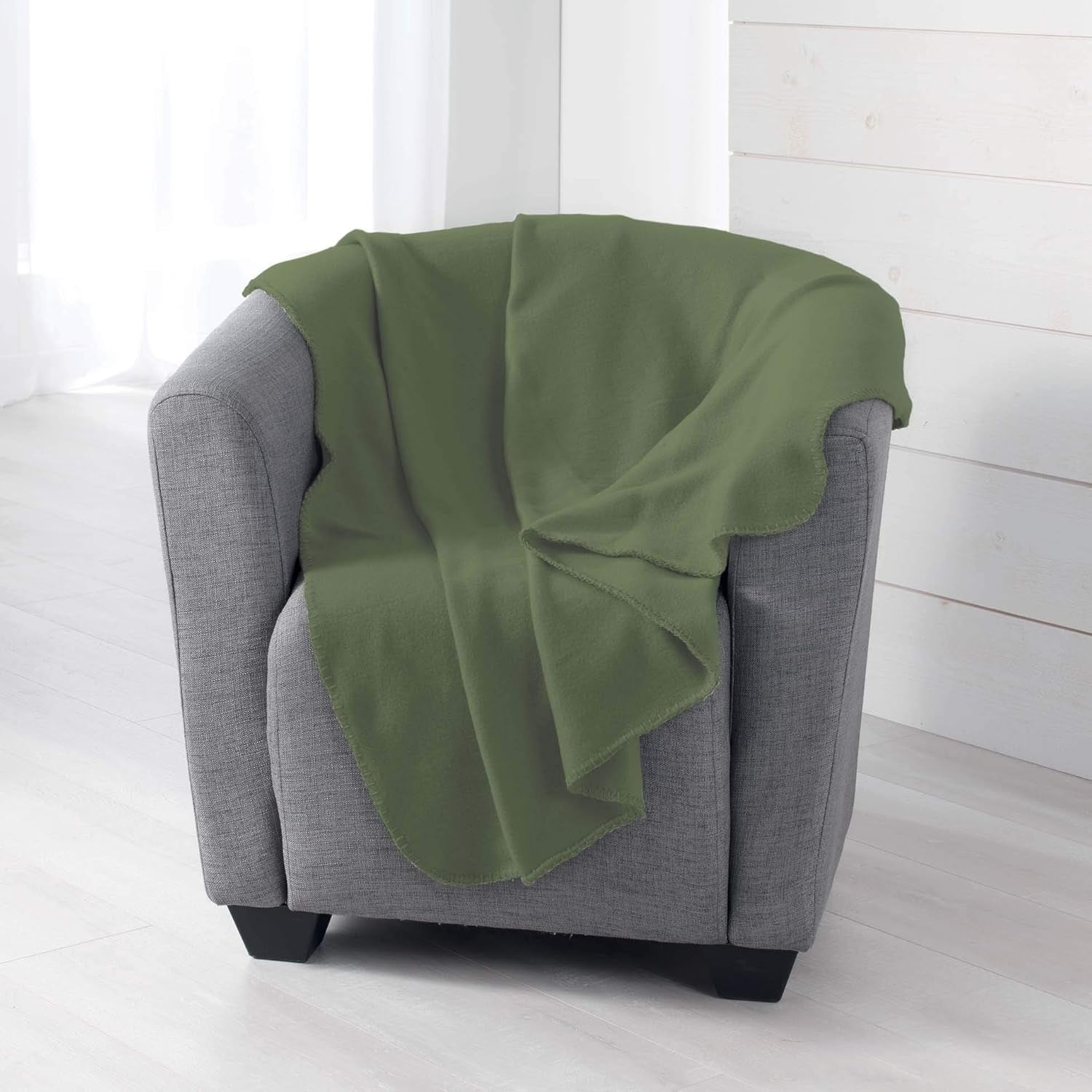 Douceur D'Intérieur, Milou pătură fleece antic roz, 125 X 150 Cm Paturi si Cuverturi Douceur d'Intérieur Persimon 125 X 150 Cm