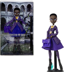 Monster High x Wednesday-Puppe mit Zubehör, Bianca Barclay-Sammelfigur in der Uniform der Nevermore Academy mit Sirenen-Amulett, Rucksack und Puppenständer, JDR71