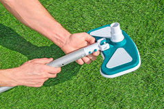 Aspirator de piscină Bestway AquaClean 28 x 11 x 3,5 cm
