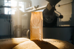 Boabe întregi de cafea CARROUX Crema (1 kg) - Boabe de cafea premium din Hamburg - Prăjite tradițional proaspăt