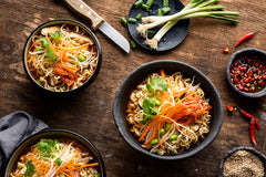 Tăiței instant Nong Shim Kimchi Ramyun – Supă coreeană ramen la cană – preparare rapidă – 1 pachet de 75g