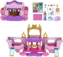 Mattel Disney Princess Transformation Playset Carriage to Castle cu păpușă mică Aurora, 3 niveluri, 6 zone de joacă, 4 figurine, mobilier și accesorii HWX17