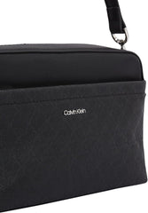 Calvin Klein geantă de umăr pentru femei Must Camera Bag Mono curea de umăr lată, Black (Ck Black), mărime naturală Genti Femei Naty Shop