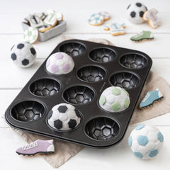 Zenker 12Er Muffinform – Muffinbackblech Für Muffins Und Cupcakes Aus Der Serie Soccer Baking– Hitzebeständiges 12Er Muffinblech Mit Antihaftbeschichtung, Schwarz Matrite si tavi pentru copt Naty Shop