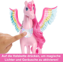 Barbie Pegasus Magie Ascunsă - Jucărie interactivă cu lumini și sunete, 10 accesorii, aripi curcubeu, pentru copii cu vârsta de 3 ani și peste, HLC41
