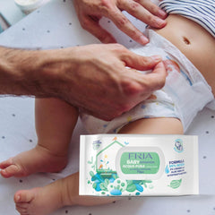 Șervețele umede Baby Sensation Pure Water, formulă cu 98% apă purificată pentru curățarea pielii, testate dermatologic, pachet economic cu 840 de șervețele