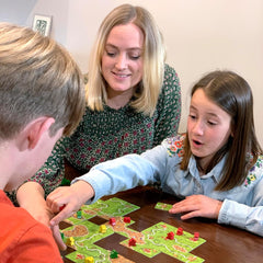 Hans im Glück, UNbox Now, Carcassonne V3.0, joc de bază, joc de familie, Jocul Anului 2001, 2-5 jucători, vârste 7+, 35 de minute de joc, germană