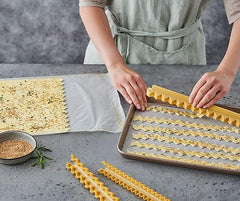 Forme de biscuiți pentru foietaj Betty Bossi, set de 3 - Un aperitiv care nu numai că arată frumos, dar are și un gust minunat