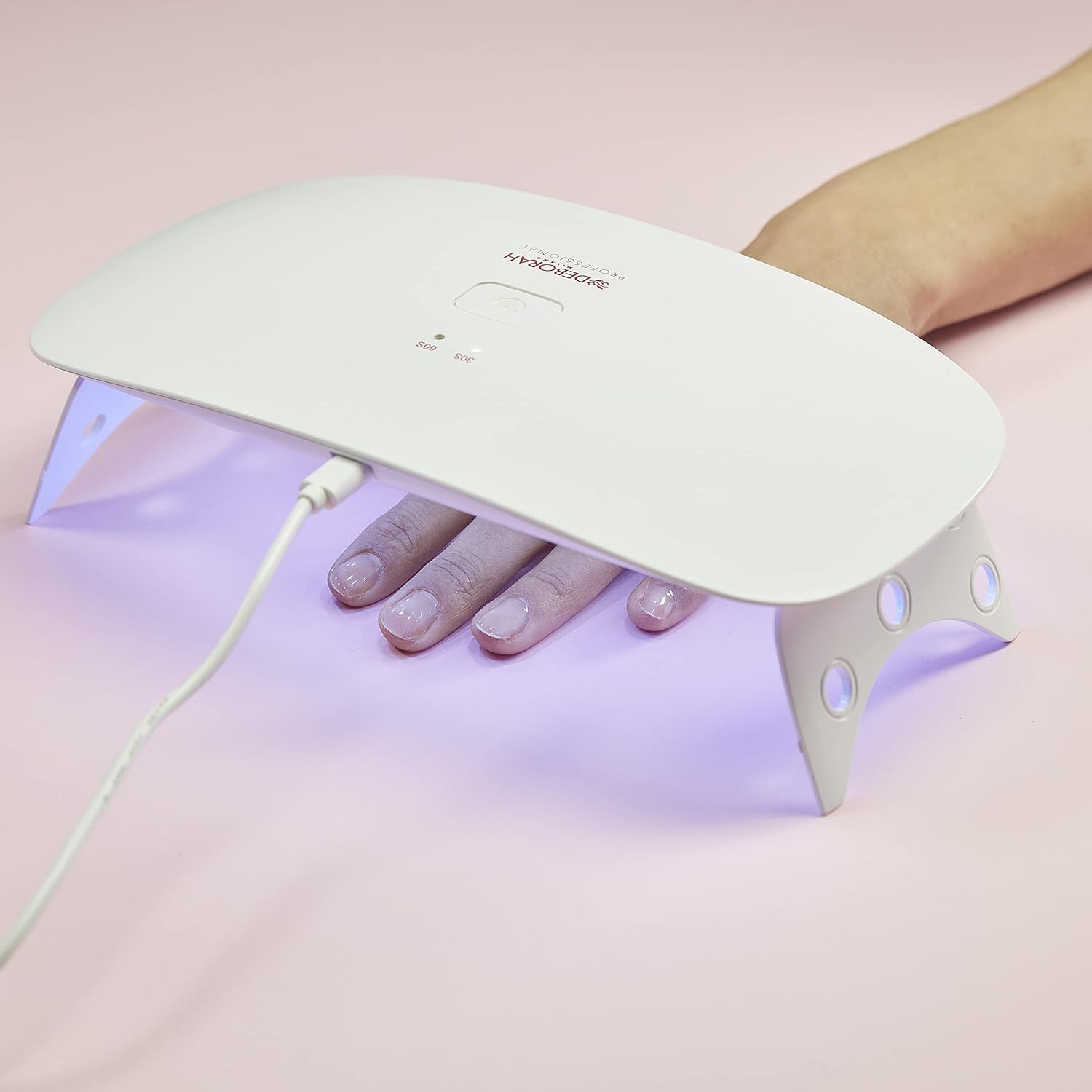 Oja semipermanentă Milano Professional, nr. 21 Burgundy, efect de volumizare, de lungă durată, pentru unghii intense și lucioase, 4,5 ml