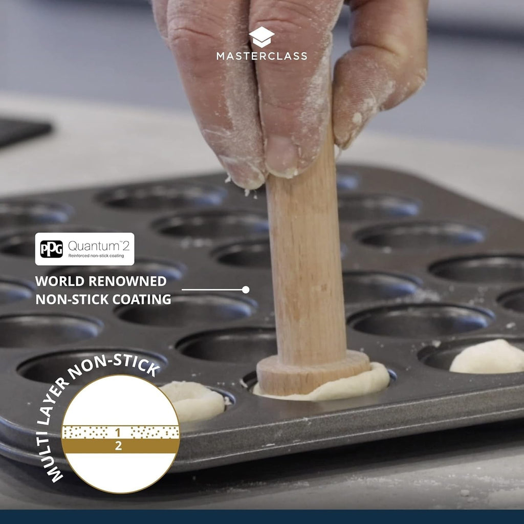 Tava pentru mini-tarte Masterclass, 24 de găuri, oțel carbon rezistent de 1 mm grosime, 35 x 27 cm, gri Naty Shop