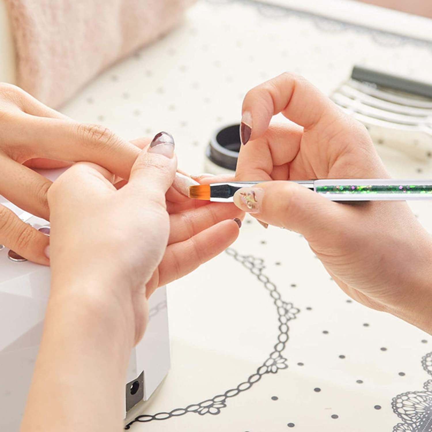 6 Stück Nagel Pinsel Set, Doppel-Ende Nageldesign Pinsel, Acryl Nail Art Pinsel Set Nail Art Liner Pinsel Dotting Tool Für DIY Nail Art Design (Mit 1 Schwammbürste)