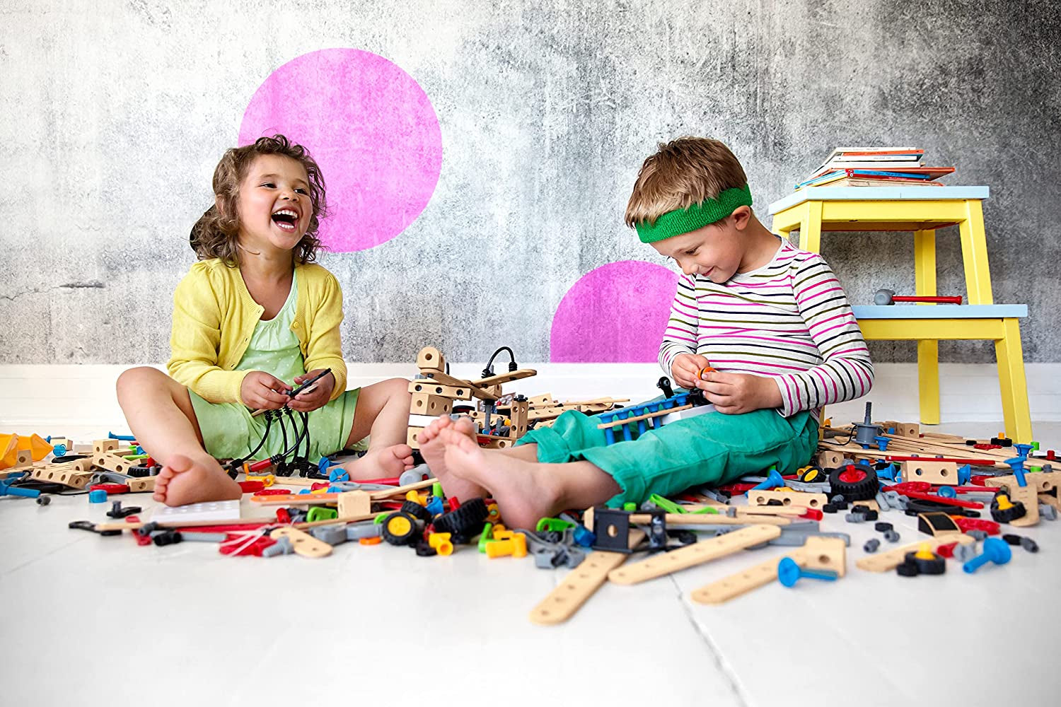 BRIO Builder 34591 Motor-Konstruktionsset 120 TLG. - Set mit Motor zum Konstruieren von Hubschraubern, Autos und beweglichen Objekten Builder Konstruktionssystem - Für Kinder ab 3 Jahren