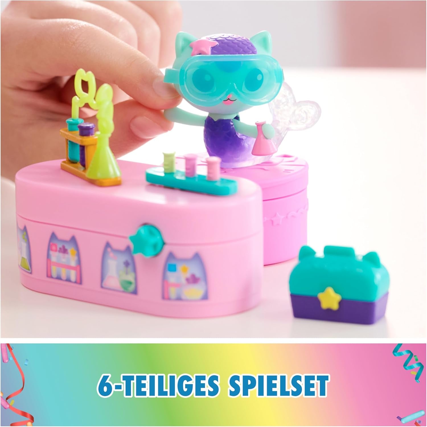 DREAMWORKS CASA DE PĂPUSI GABBY - Pachet de mobilier Bobble Kitty de Meerkätzchen, Figurină Pisică cu mobilier și accesorii pentru casă de păpuși, Vârste 3+