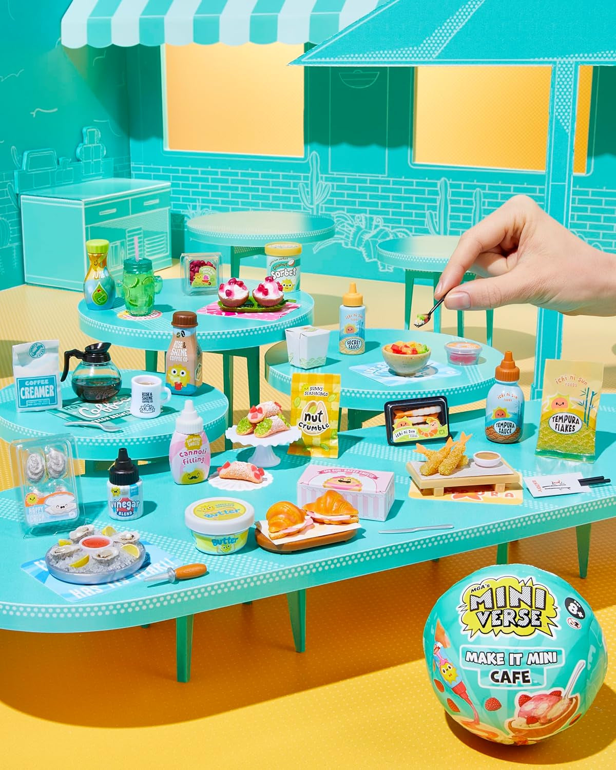 MGA's Miniverse Make It Mini Cafe Serie 6 – Mini-Sammlerstücke aus Harz zum Selbermachen und Ausstellen, mit Nachgebildeten Zutaten, Nicht Essbar – für Sammler und Kinder ab 8 Jahren