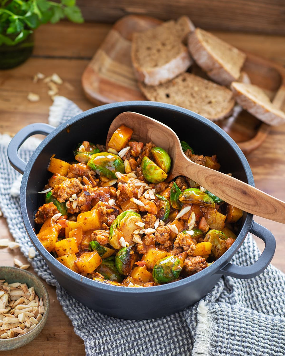 MAGGI Fix für Bauern-Topf mit Hackfleisch, Würzmischung, mit natürlichen Zutaten*, für 2 Portionen, 1er Pack (1 x 39g )