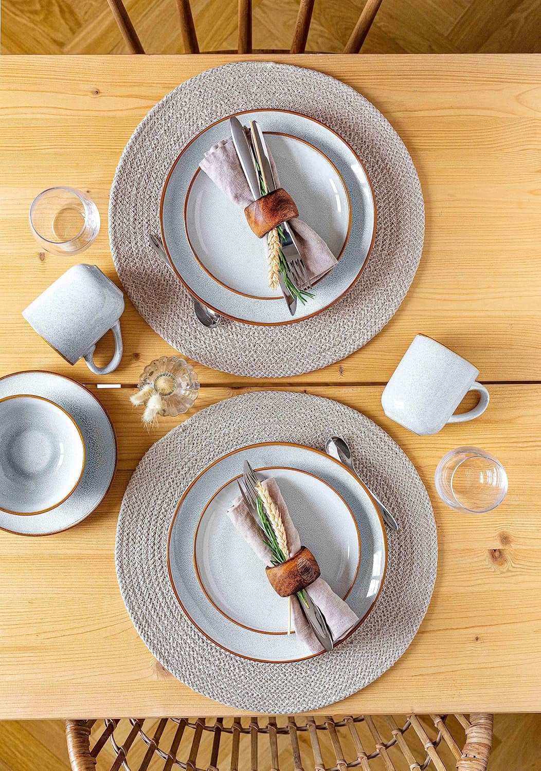 MÄSER Mabella, Set de veselă vintage pentru 4 persoane, Serviciu combinat de 20 de piese cu glazură reactivă rafinată și margine fină maro, Gresie, Gri-Bej