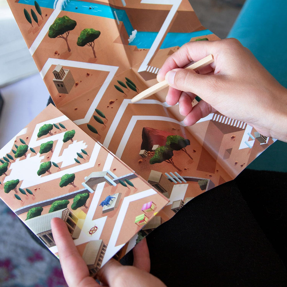 Kosmos Mazescape Labyrinth: Joc