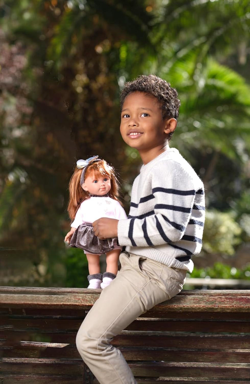 Llorens 1053551 Puppe Nicole, mit roten Haaren und blauen Augen, Fashion Doll mit weichem Körper, inkl. trendigem Outfit und Haarreif, 35 cm