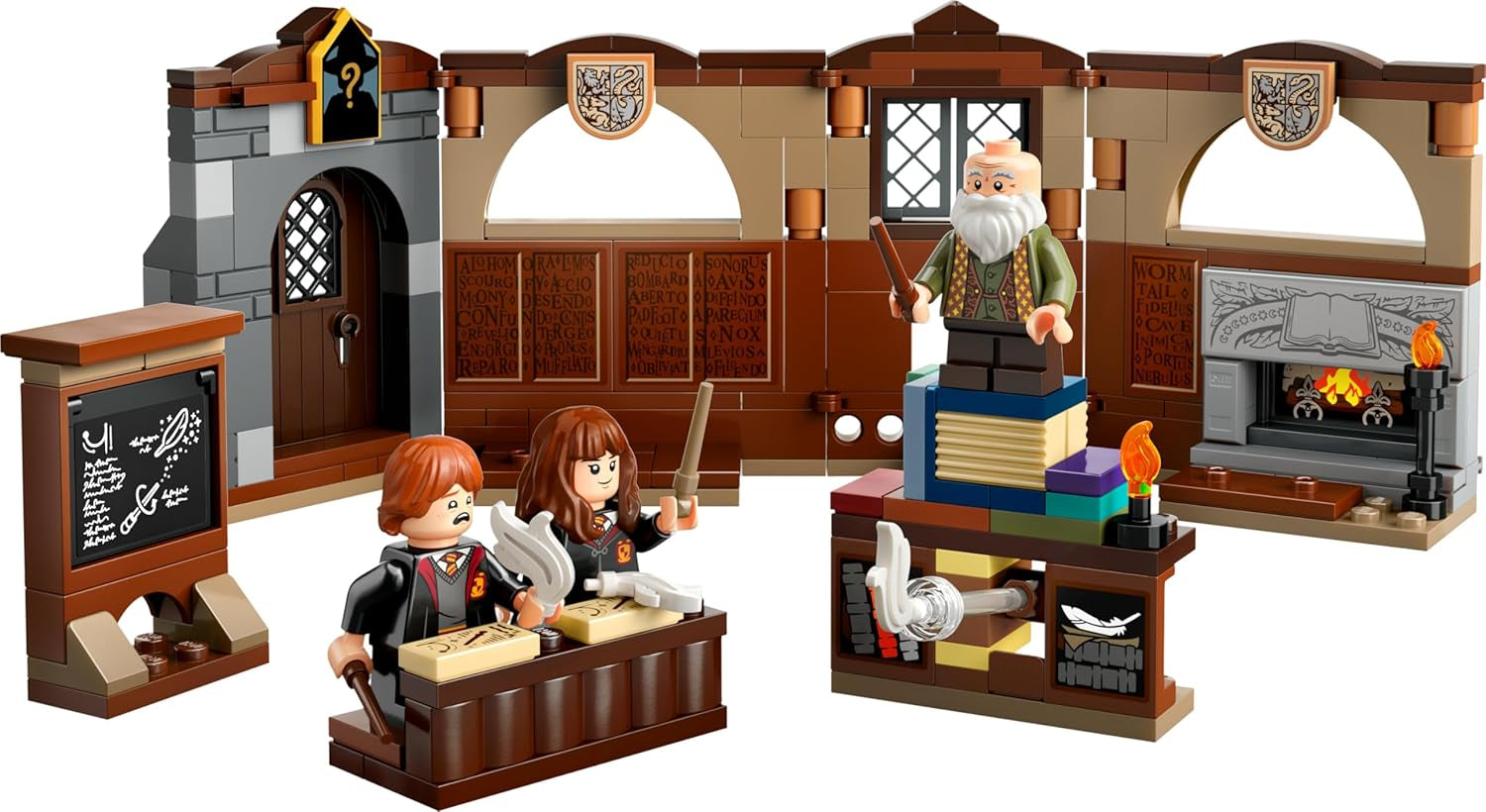 LEGO Harry Potter Schloss Hogwarts: Zauberkunstunterricht, Set mit 3 Minifiguren, inkl. Hermine Granger & Ron Weasley, Wingardium Leviosa Funktion, Spielzeug für Mädchen & Jungen ab 8 Jahren 76442