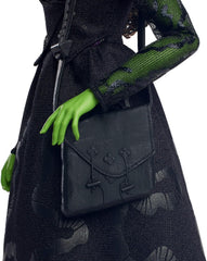 ​Mattel Wicked Elphaba-Modepuppe und Accessoires mit grüner Haut, geflochtenen schwarzen Haaren, verschiedene Posen möglich und ausziehbarer Ballkleid-Look, HXT62, [Mehrfarbig]