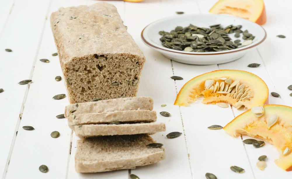 Amestec organic de copt pâine „dovleac spelta” - aprox. 850 grame pâine Bucatarie Naty Shop