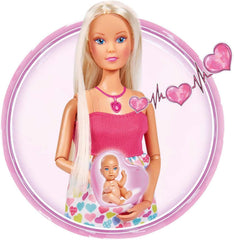 Simba 105733480 - Steffi Love Babyglück, Schwangere Puppe mit Baby und tollen Sounds, Babyzubehör und Babyschale