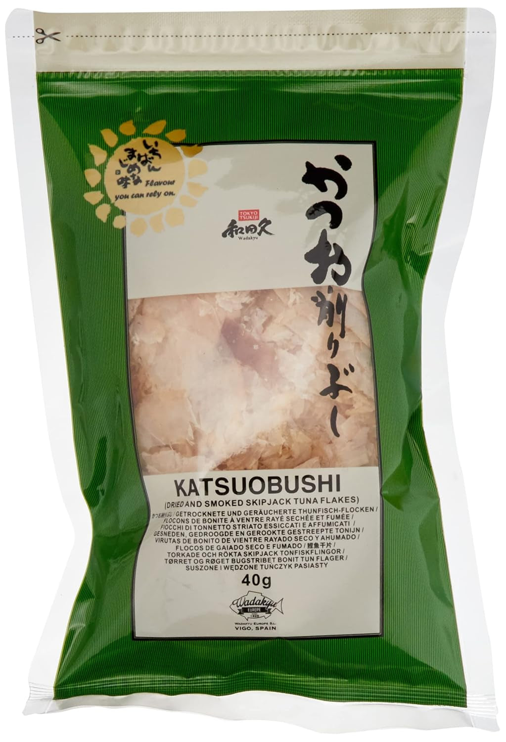 Katsuobushi Bonito Flocken – Aus 100 Prozent getrocknetem und geräuchertem Bonito Thunfisch – Ideal für die japanische Küche – 1 x 40 g