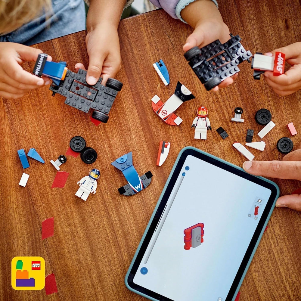 LEGO City F1 Williams Racing și Haas F1 Racing Cars - Jucărie Formula 1 cu mașini construibile și 2 minifigurine cu șofer de curse - Idei de cadouri mici pentru băieți și fete de la 4 ani 60464 Seturi de constructie Besuche den LEGO-Store
