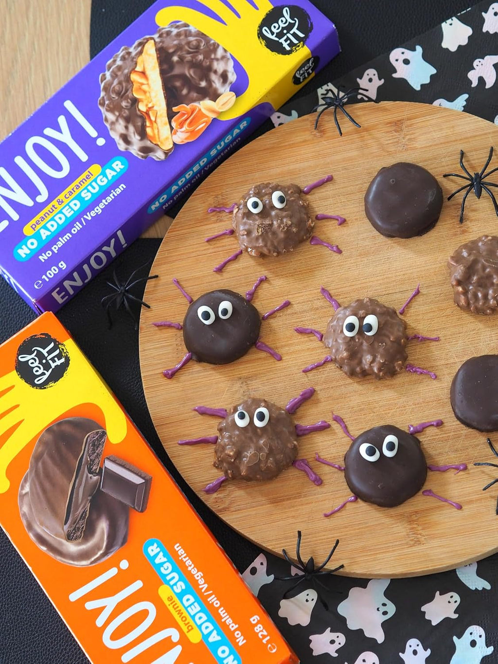 Simte-te în formă, savurează! Fursecuri cu arahide și caramel cu cremă de caramel și arahide în ciocolată cu lapte, fără zahăr adăugat și fără ulei de palmier, 100 g