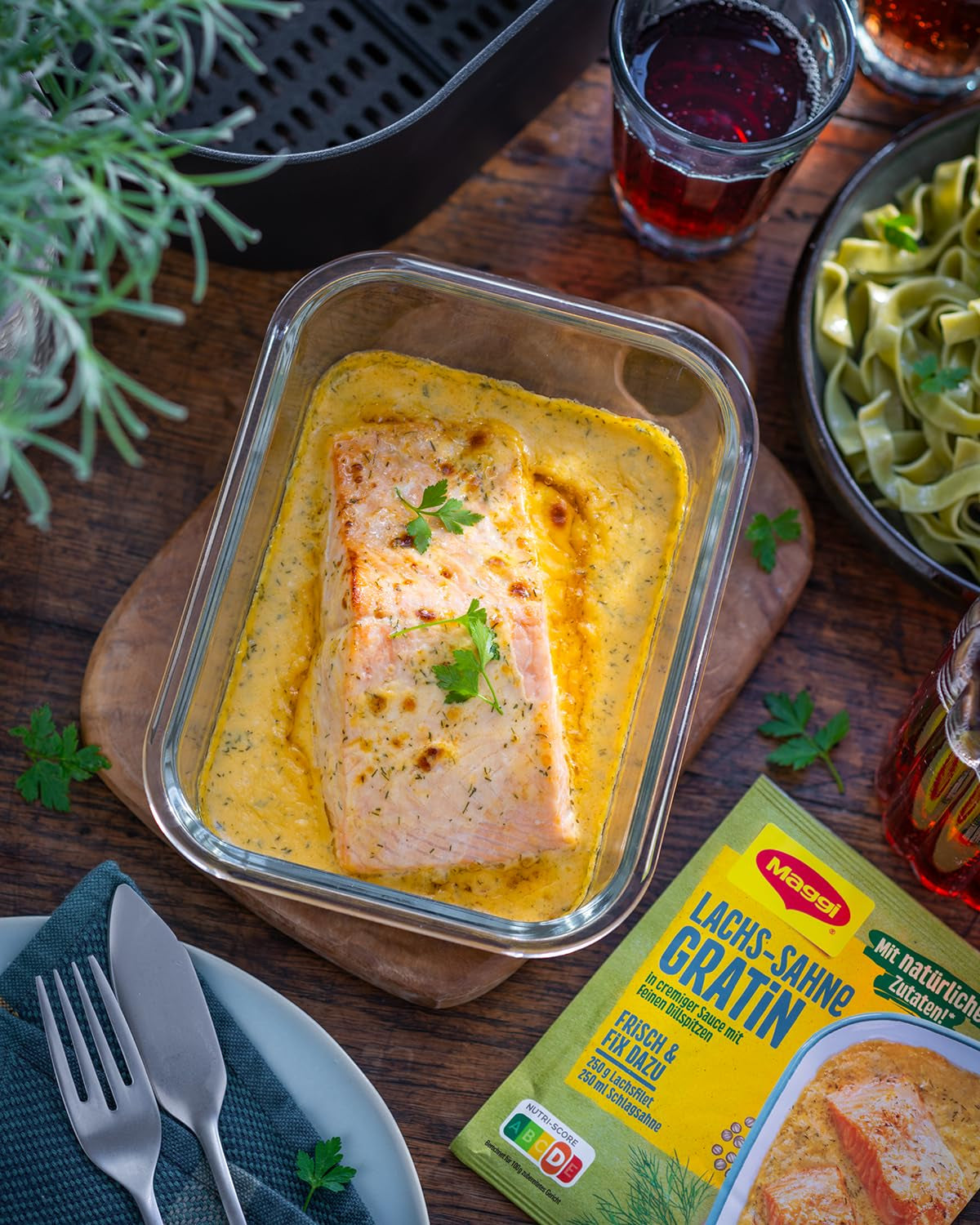 MAGGI Fix für Lachs-Sahne Gratin, Würzmischung, mit natürlichen Zutaten*, für 2 Portionen, 1er Pack (1 x 26g)