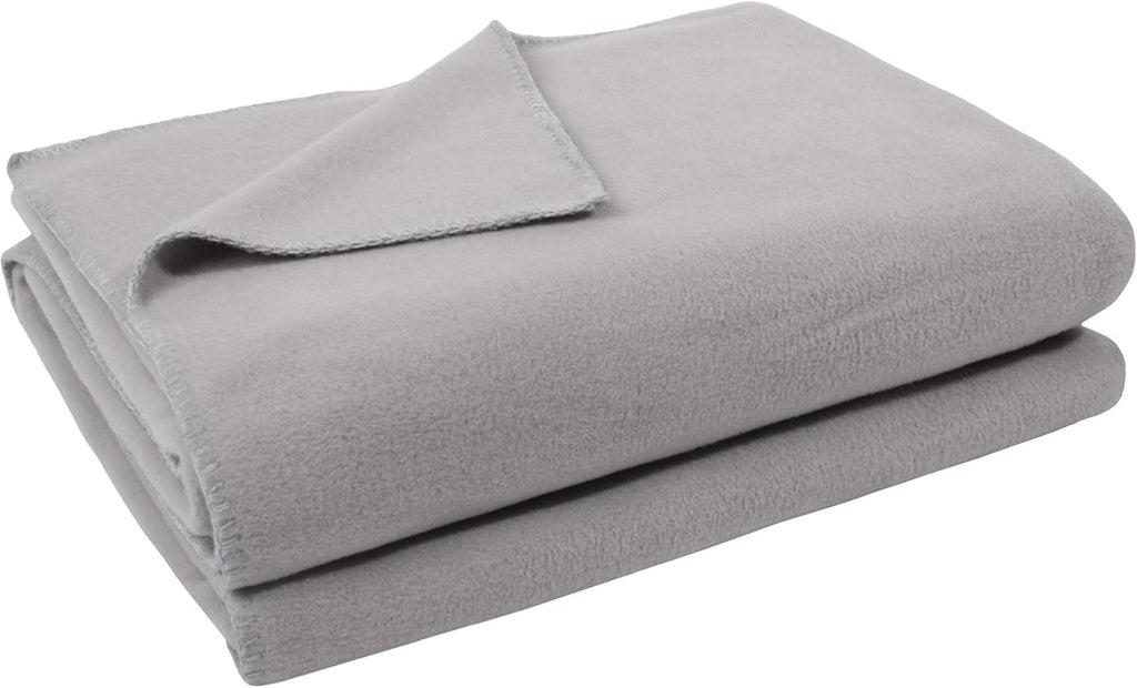 Pătură Zoeppritz în culoarea: Roșu, Fabricat din 65% Poliester, 35% Viscose, Dimensiune: 160X200 Cm, 103291-235-160X200 Paturi si Cuverturi Zoeppritz Since 1828 920 Gri deschis Mel. 220X240 Cm