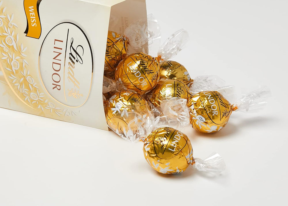 Bile de ciocolată albă Lindt LINDOR | Pungă de 137 g | Aprox. 10 biluțe de ciocolată albă cu umplutură care se topește în gură | Set cadou de ciocolată | Set cadou de ciocolată (Pachet de 2)