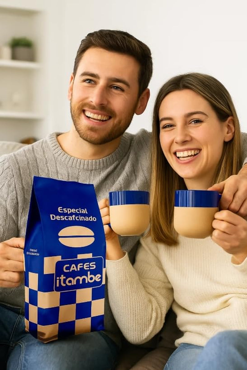 Boabe de cafea decofeinizate. Gust pur. Origine: Columbia. Boabe de cafea decofeinizate, prăjite natural. Boabe de cafea decofeinizate 1 kg. 100% Robusta, cele mai bune recolte din America de Sud.