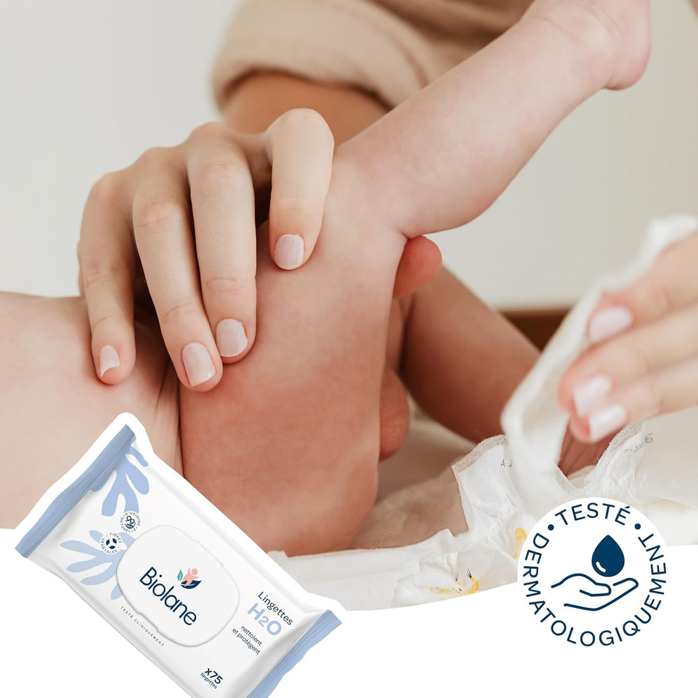 BIOLANE - Șervețele umede pentru bebeluși cu apă - 225 de șervețele - 3 x 75 bucăți - Curățare delicată și eficientă - De la naștere - Calitate franceză