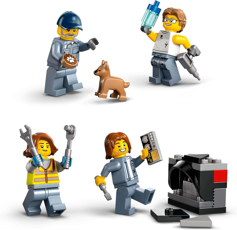 Depozit de fier vechi LEGO City cu mașini - jucărie cu presă de fier vechi și macara, 2 mașini de jucărie, 4 minifigurine muncitoare și clădire de birouri - cadouri aniversare pentru băieți și fete de la 8 ani 60472 Seturi de constructie Besuche den LEGO-Store