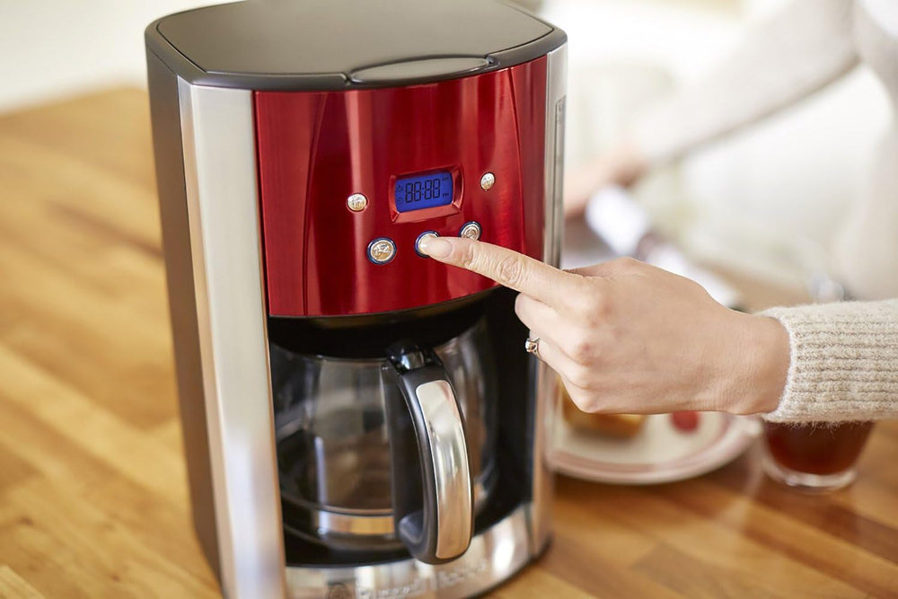 Cafetieră Russell Hobbs [Temporizator digital, Cap de duș pentru extracție și aromă optime] Luna Red (1 până la 12 cești, Carafă din sticlă de 1,5 l, Placă de încălzire, 1000 W) Cafetieră cu filtru 23240-56