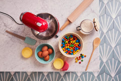 M&M'S, alune invelite in ciocolata, 150 grame Bomboane de Ciocolata Naty Shop