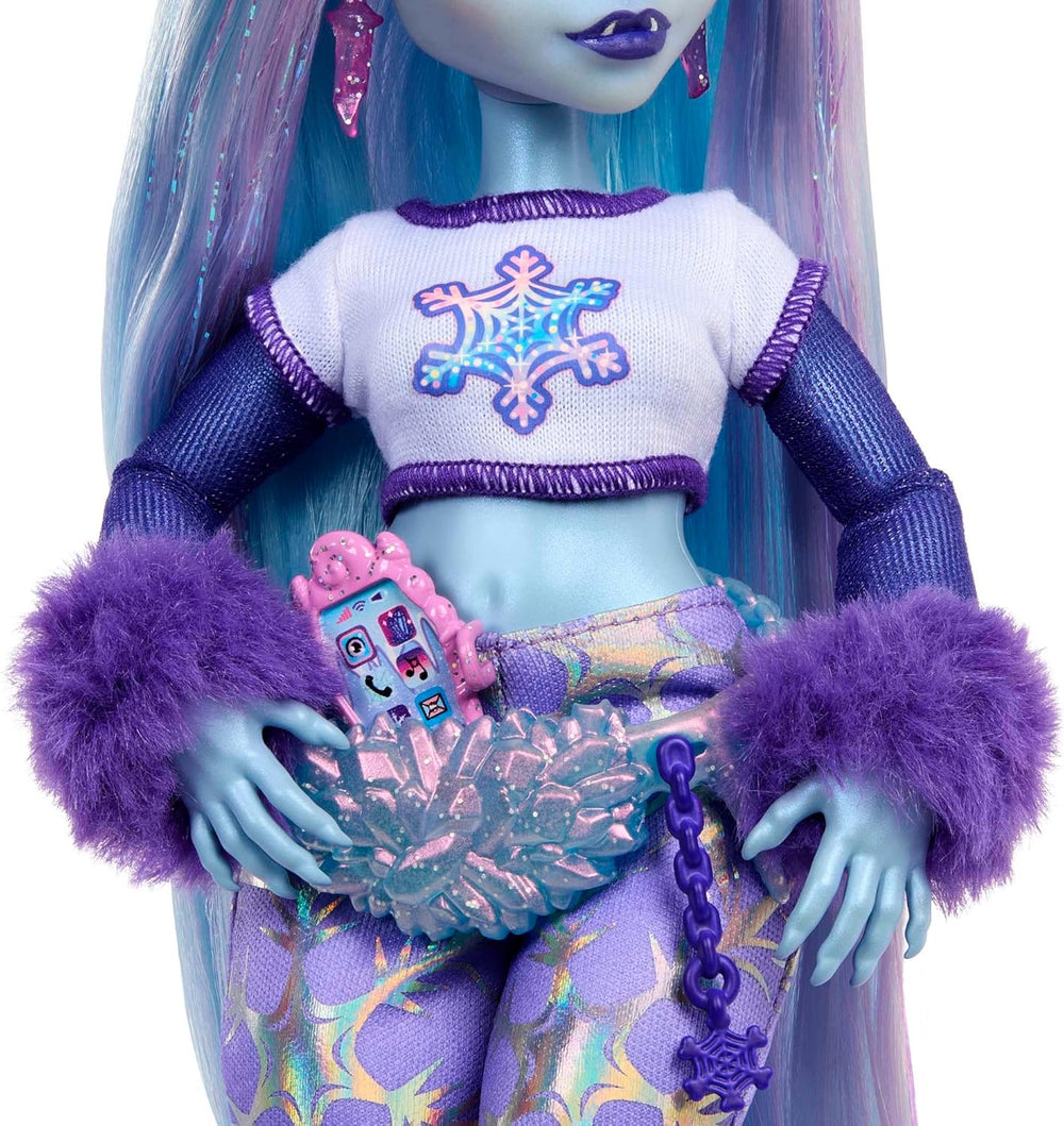 Monster High Abbey Bominable Yeti mit Mammut-Haustier und Accessoires - Spuktastischer Schneeflocken-Look für Kinder ab 4 Jahren, HNF64