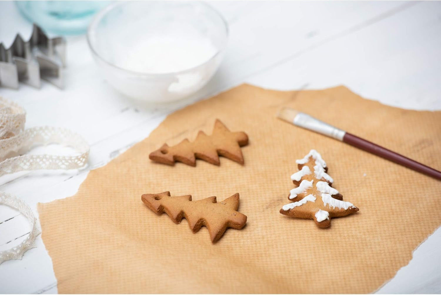 Set original de forme pentru biscuiți Kaiser de Crăciun, 11 piese, cu cutie de depozitare, forme pentru biscuiți, forme pentru biscuiți, pentru decuparea biscuiților/biscuiților/fondantului, 23,4 x 12,5 x 7,1 cm