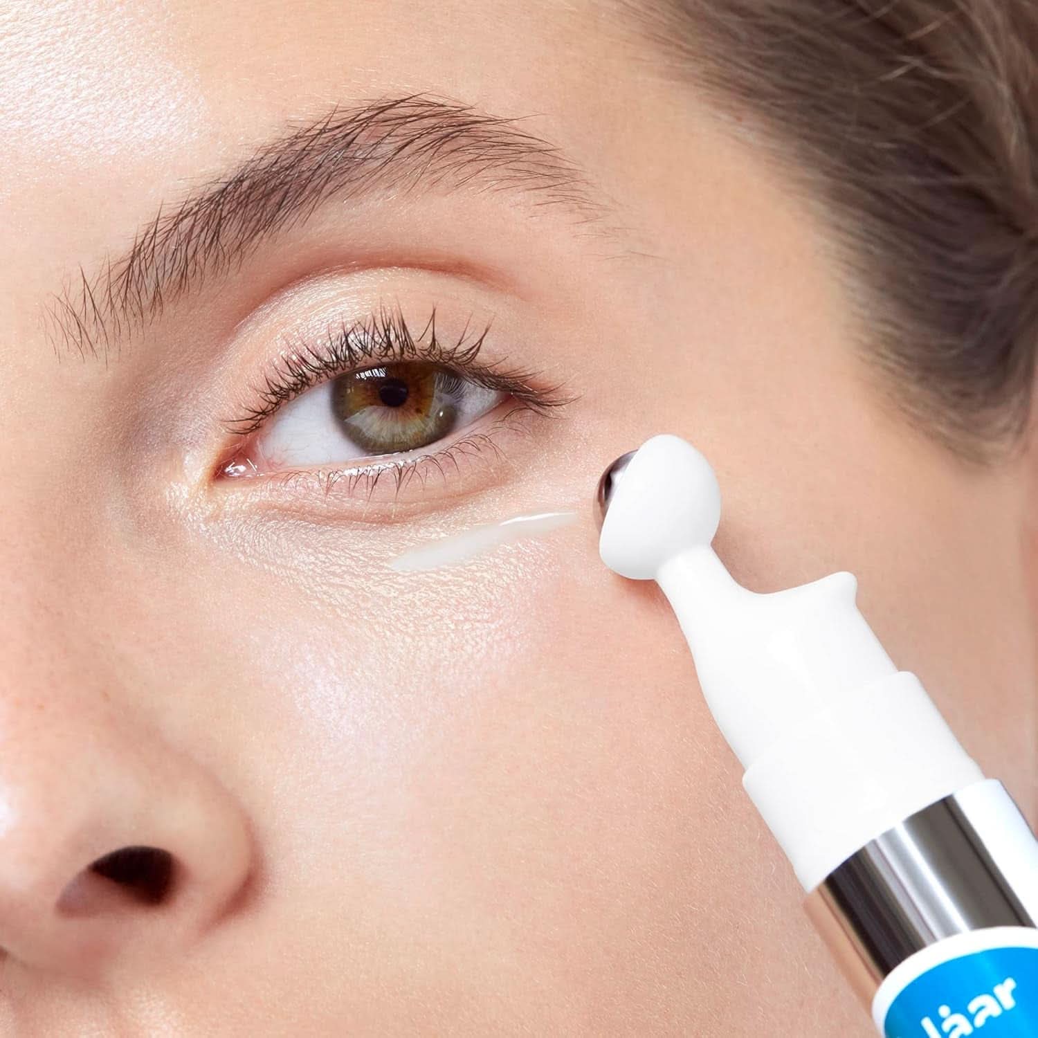 Polåar - Icy Magic Anti-Fatigue Eye Roll-On cu Ginseng Siberian, 10 ml Cosmetice si Infrumusetare Naty Shop