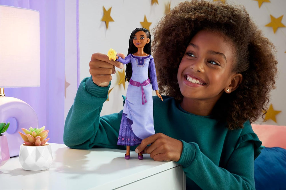 Mattel Disney Wish singende Asha of Rosas Modepuppe & Star Figur, beweglich mit abnehmbarem Outfit, singt "This Wish" auf Englisch