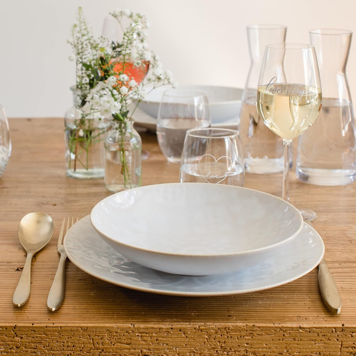 MÄSER 935079 Set de veselă vintage modern pentru 2 persoane, design maur, serviciu de masă cu 8 piese, farfurii și boluri din ceramică de înaltă calitate, gresie, alb