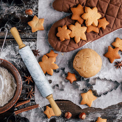 Relaxdays Sucitor de aluat din marmură, mânere din lemn, rolă de copt rezistentă, 48 cm, alb